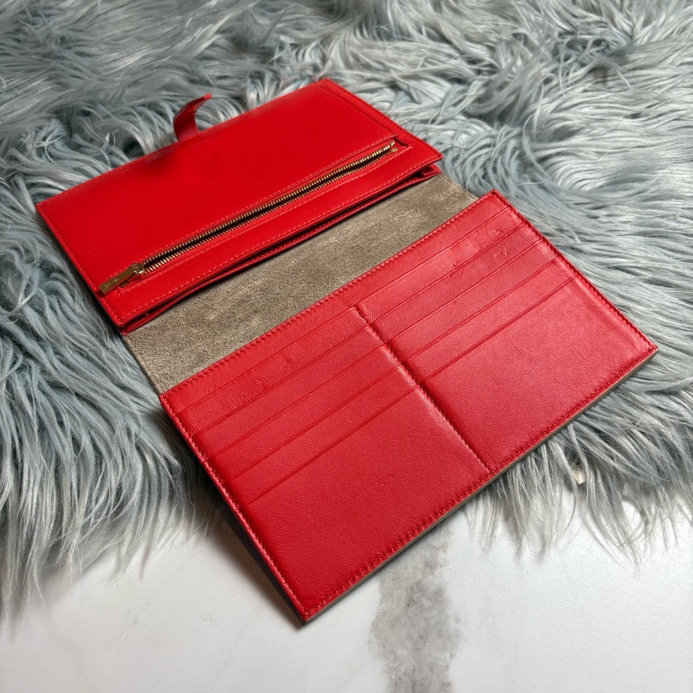 Celine strap wallet multifunction in bicolor gold hw- large - Picture 14 of 16
